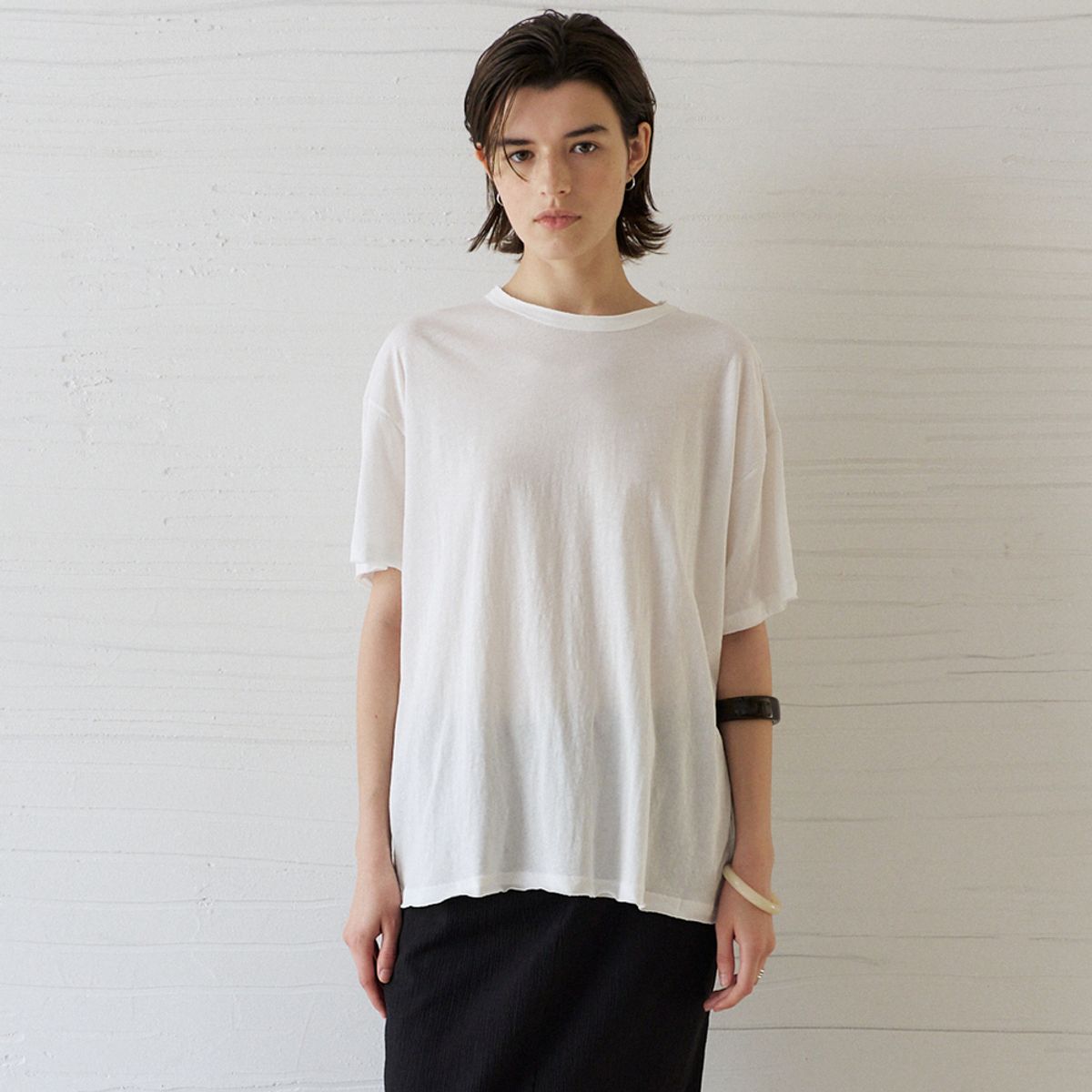 노우드(NOEUD) Cut-Off Loose Tee (Ivory)