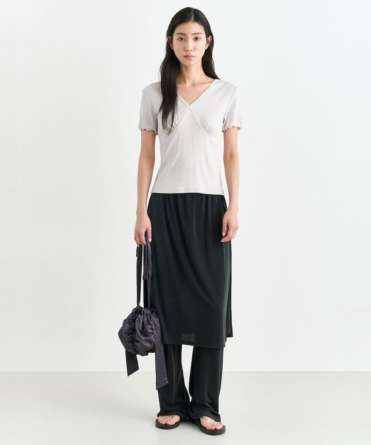 앙개(ANGGAE) VNeck Short Sleeve TShirts  Light Grey