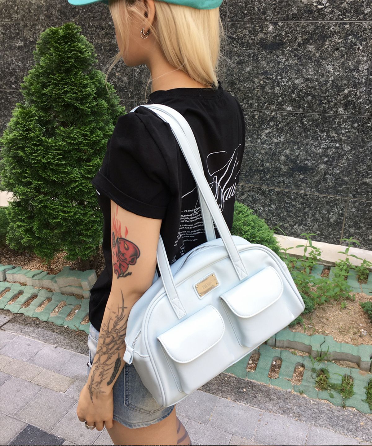 파온스(PAONS) 쉐링 보부상 숄더백 스카이블루