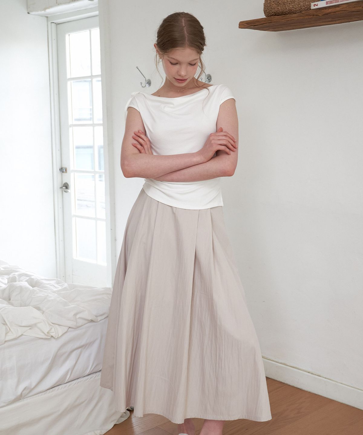 플로브(FLOVE) HALF FLARE SKIRT_BE