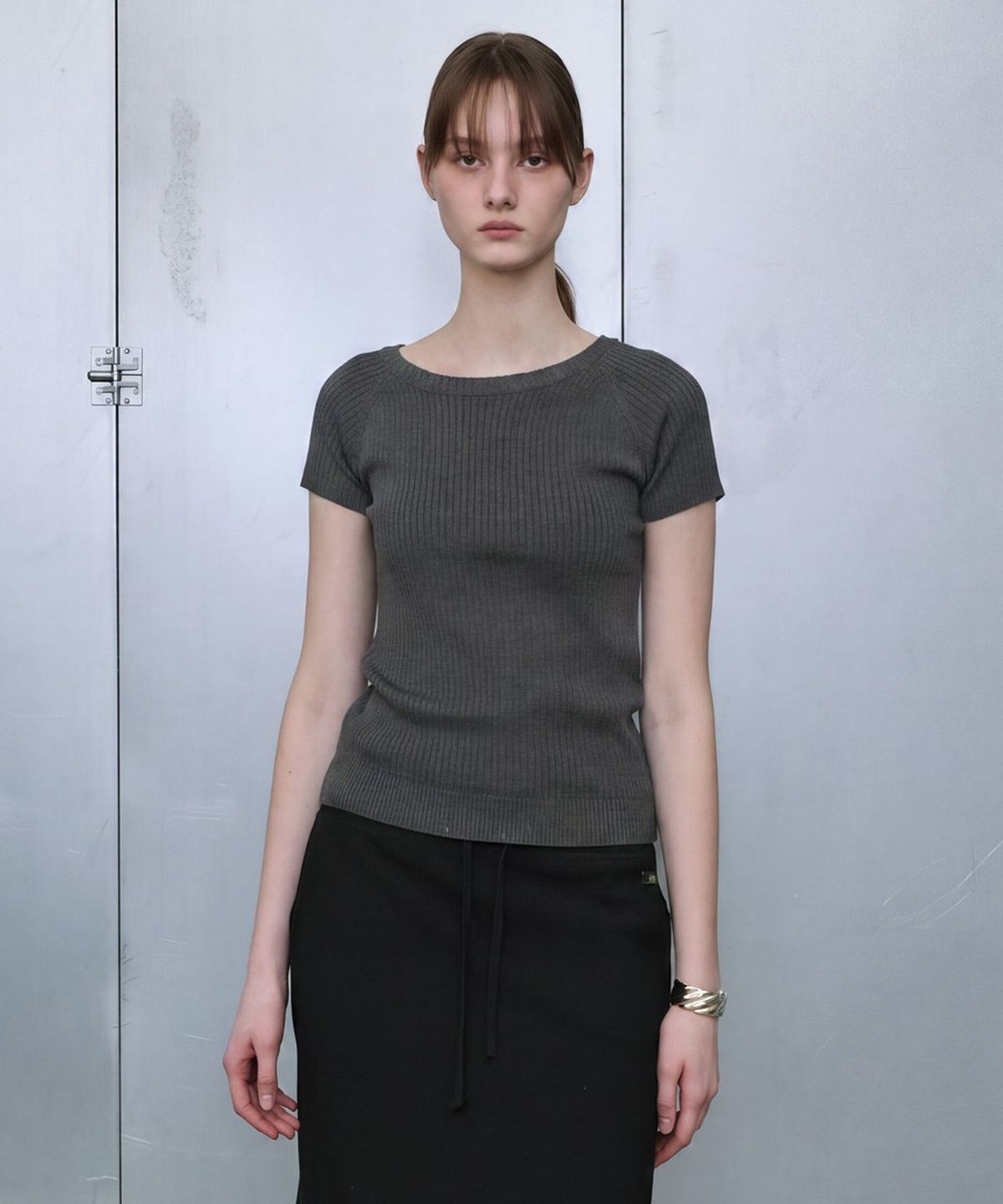 디에토(DEETO) One-Shoulder Short Sleeve Knit Pullover [GREY]