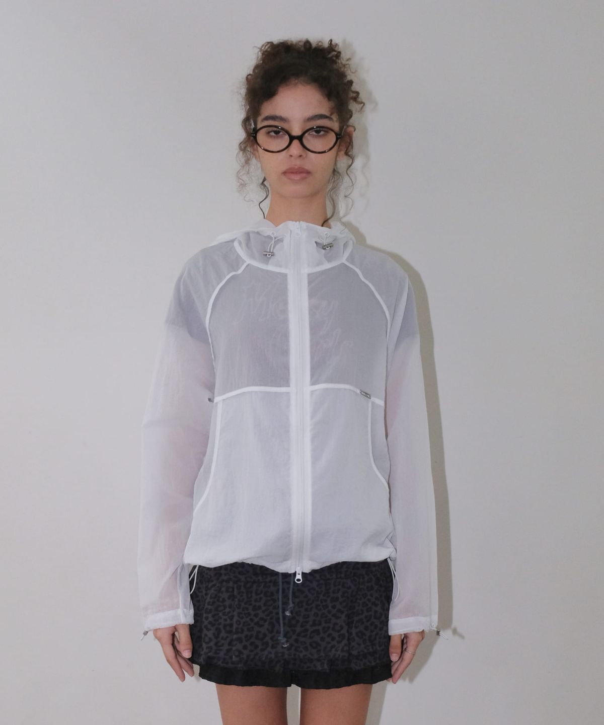 오디너리 홀리데이(ORDINARY HOLIDAY) SHEER HOODIE JUMPER [WHITE]