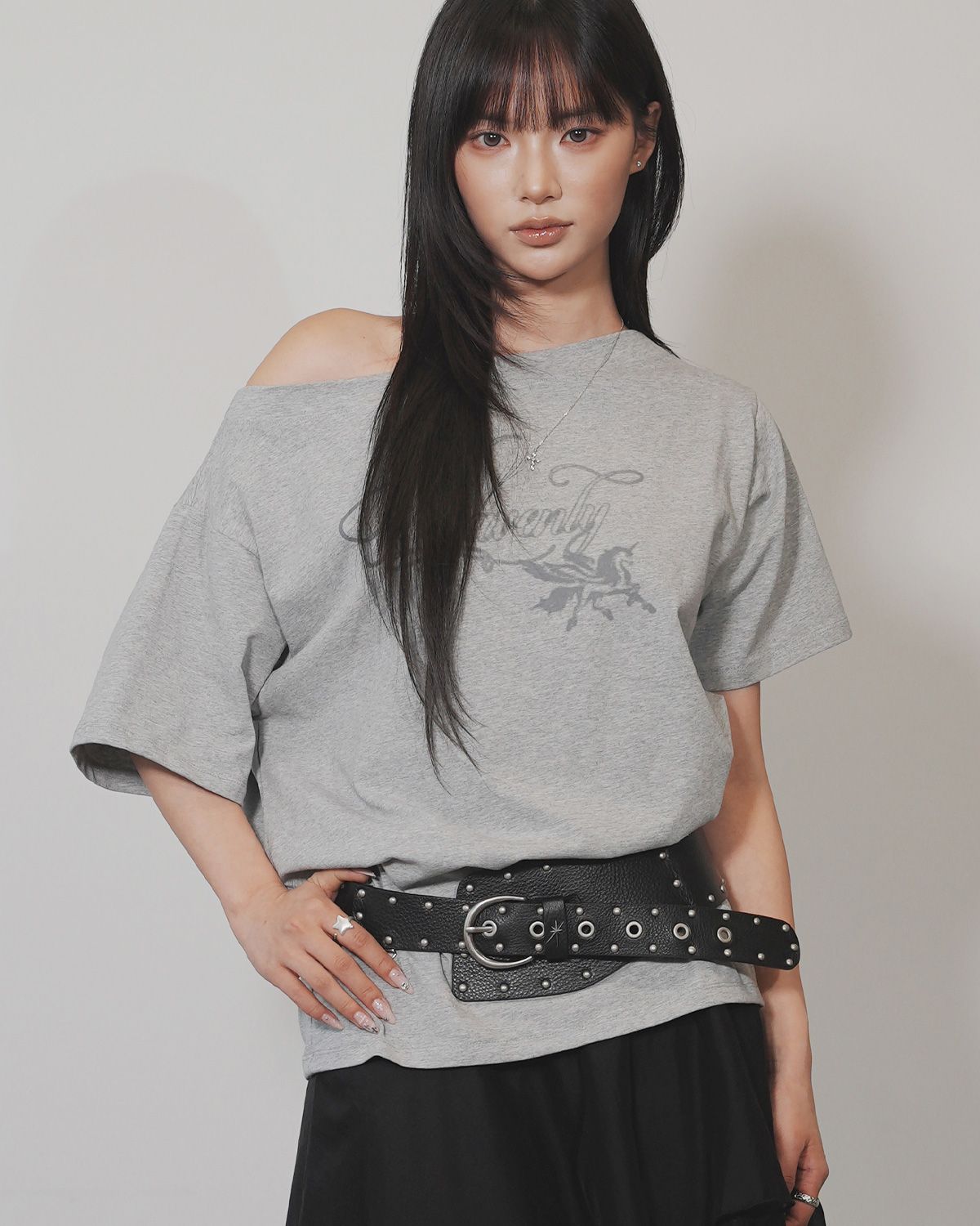 여린(YEORIN) Heavenly Loose T-Shirts (Grey)