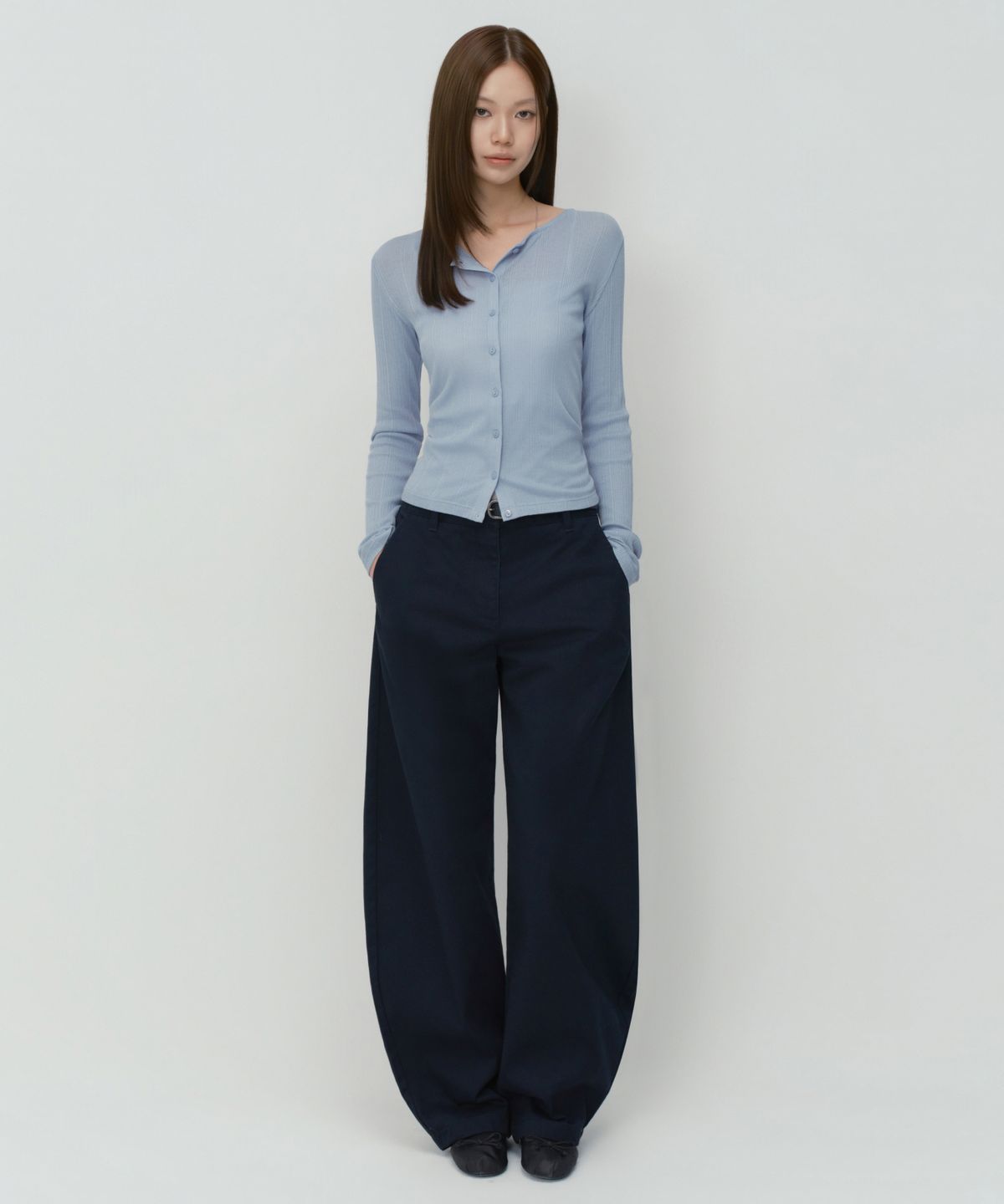 무신사 스탠다드 우먼(MUSINSA STANDARD WOMAN) 우먼즈 솔리드 CP 커브드 치노 팬츠 [네이비]