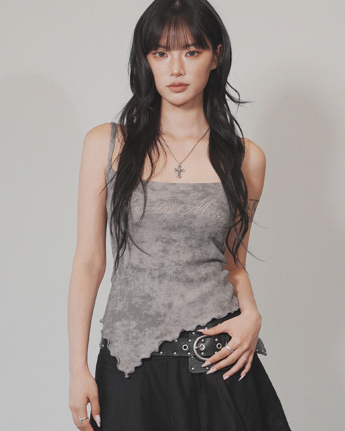 여린(YEORIN) Pretty Mess Tank (Grey)