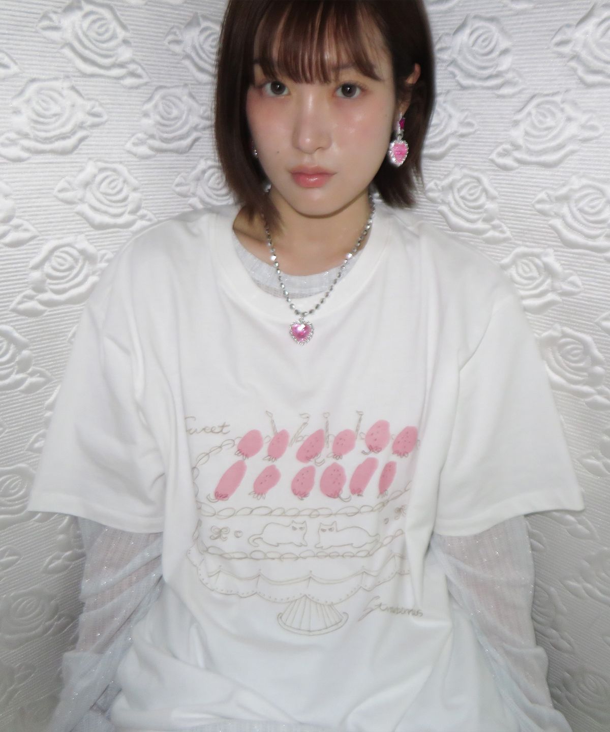 펀프롬펀(FUNFROMFUN) Strawberry Cake Tee,White