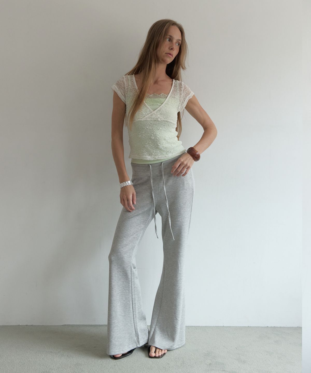아수라(ASURA) RELAXED BOOTCUT PANTS (MELANGE GREY)