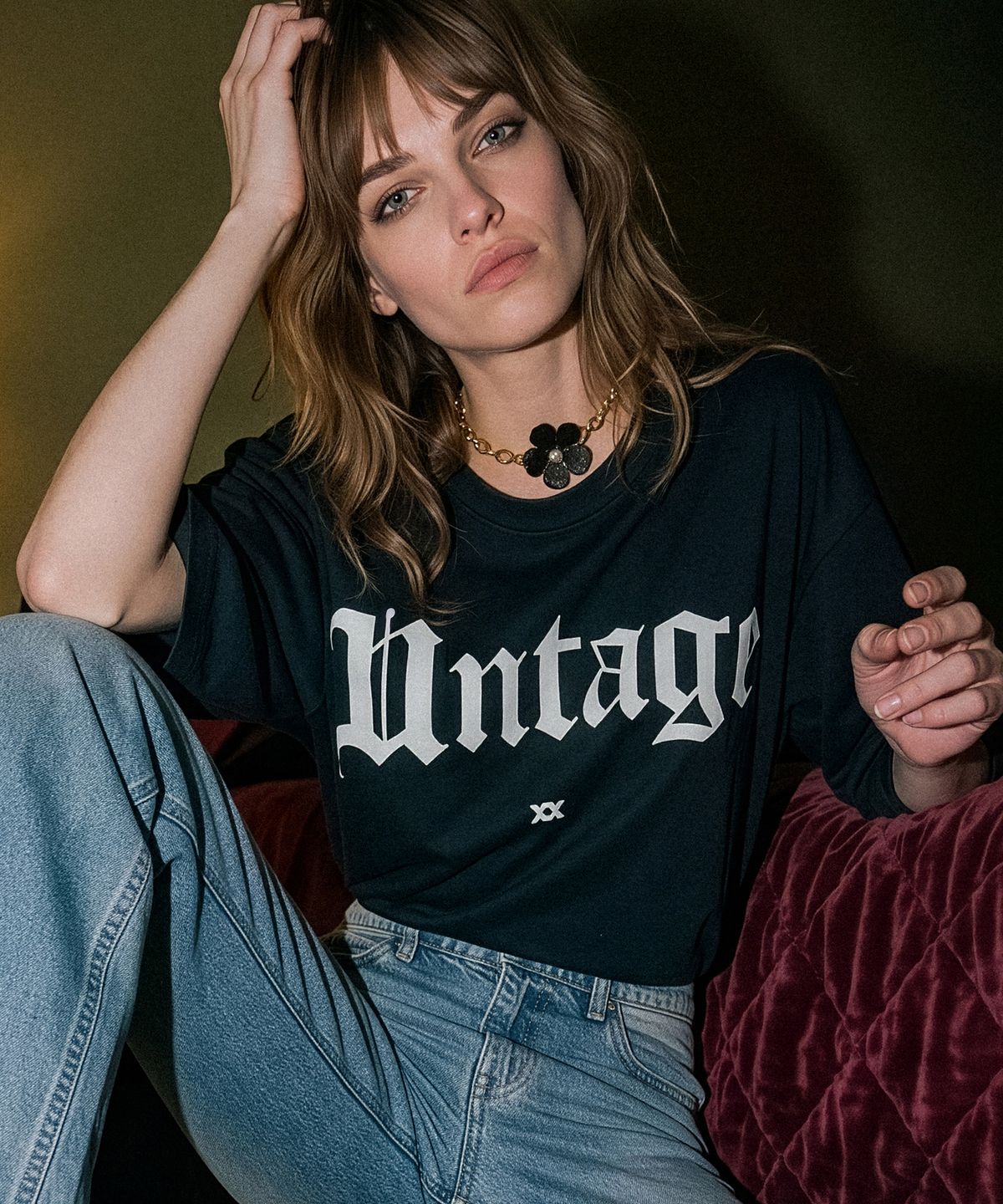 언티지(UNTAGE) 로고 프린트 케이프 반팔 티셔츠[Black(UNISEX)]_UTT-ST22