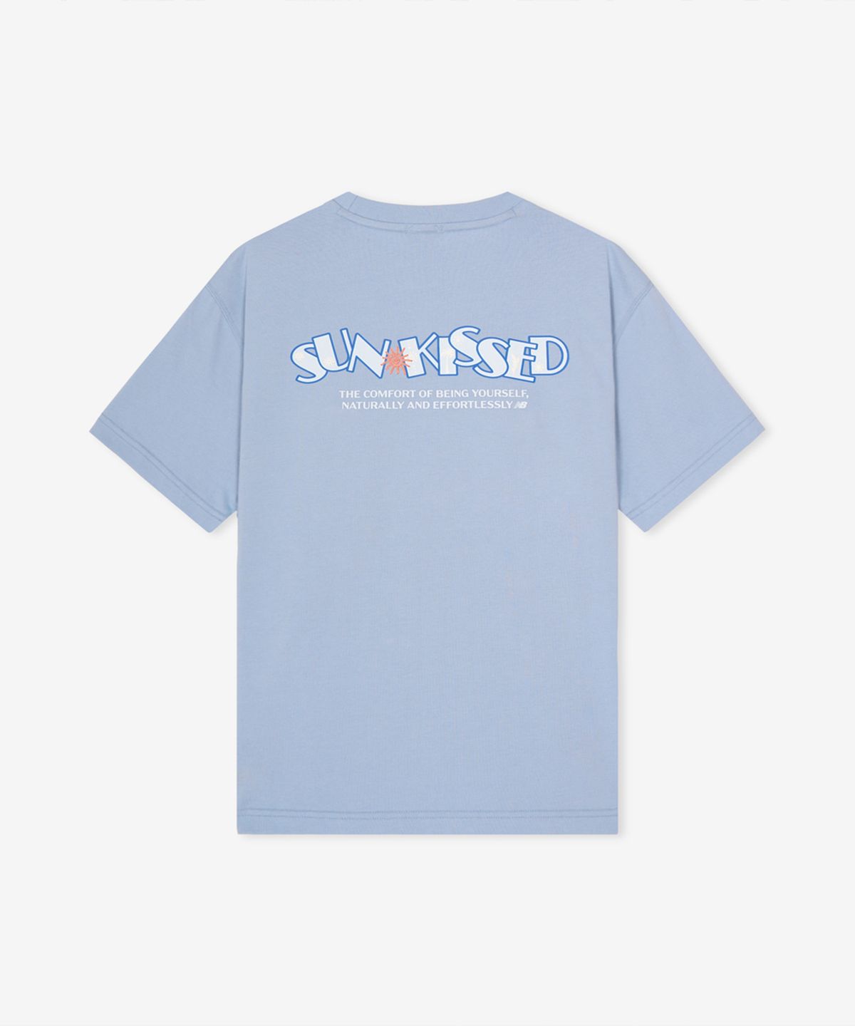 뉴발란스(NEW BALANCE) NBNEGCA023 / UNI 선 키스드 카프리 반팔티 (BLUE)