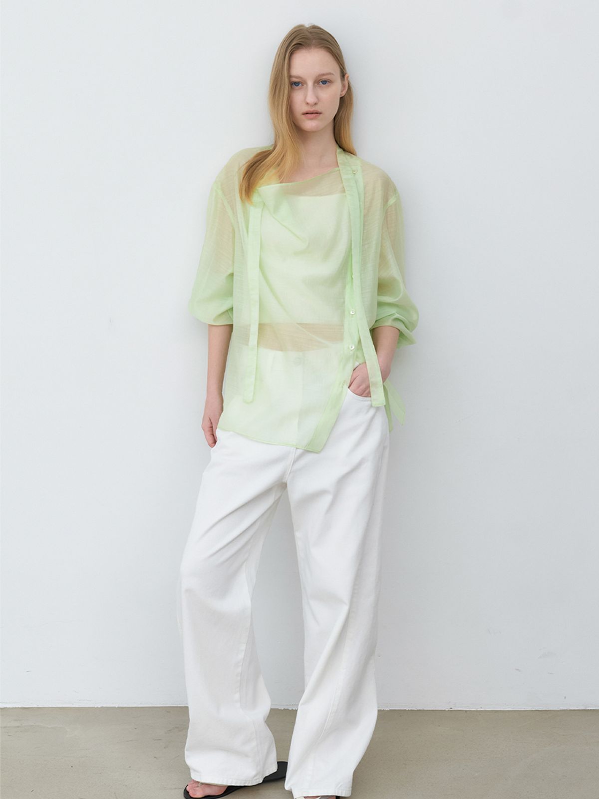 아틀리에 나인(ATELIER NAIN) SHEER ASYMMETRIC TIED BLOUSE (BL-4450)