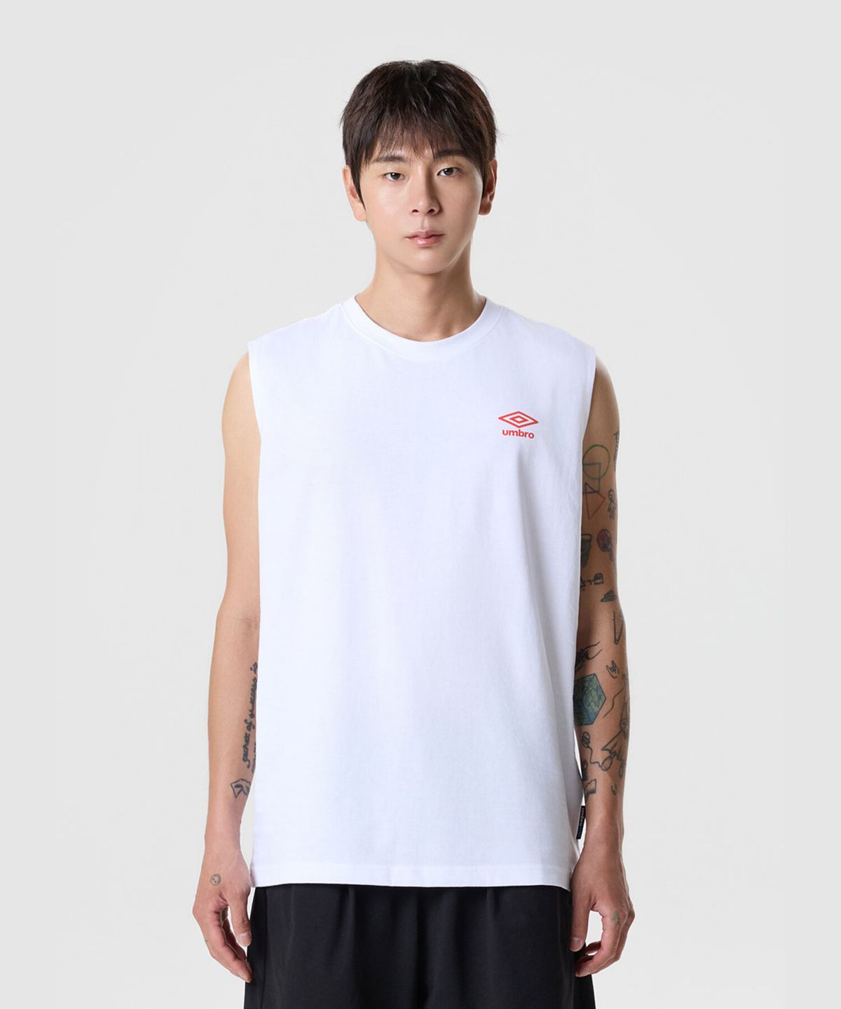엄브로(UMBRO) [COOLING] 아이스코튼 슬리브리스 티셔츠 화이트 UR221CSL61