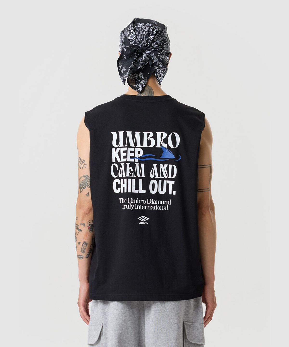 엄브로(UMBRO) [COOLING] 아이스코튼 슬리브리스 티셔츠 블랙 UR221CSL61