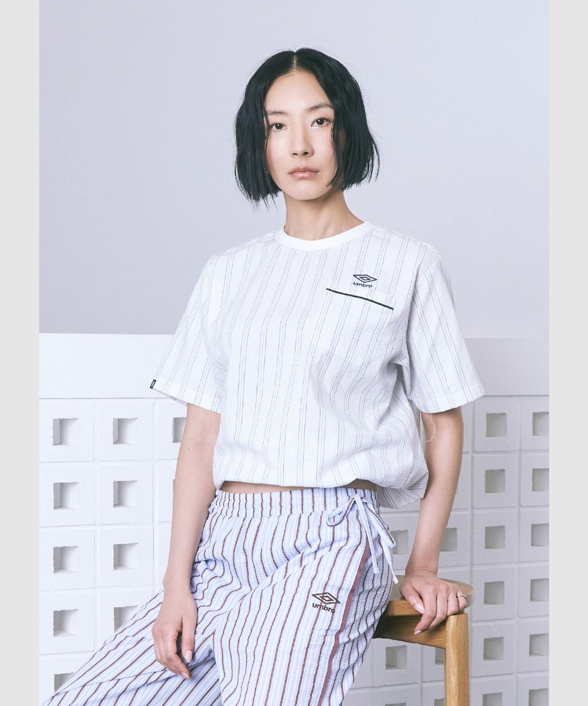 엄브로(UMBRO) 시어서커 반팔 피스테 화이트 UR223CWT64