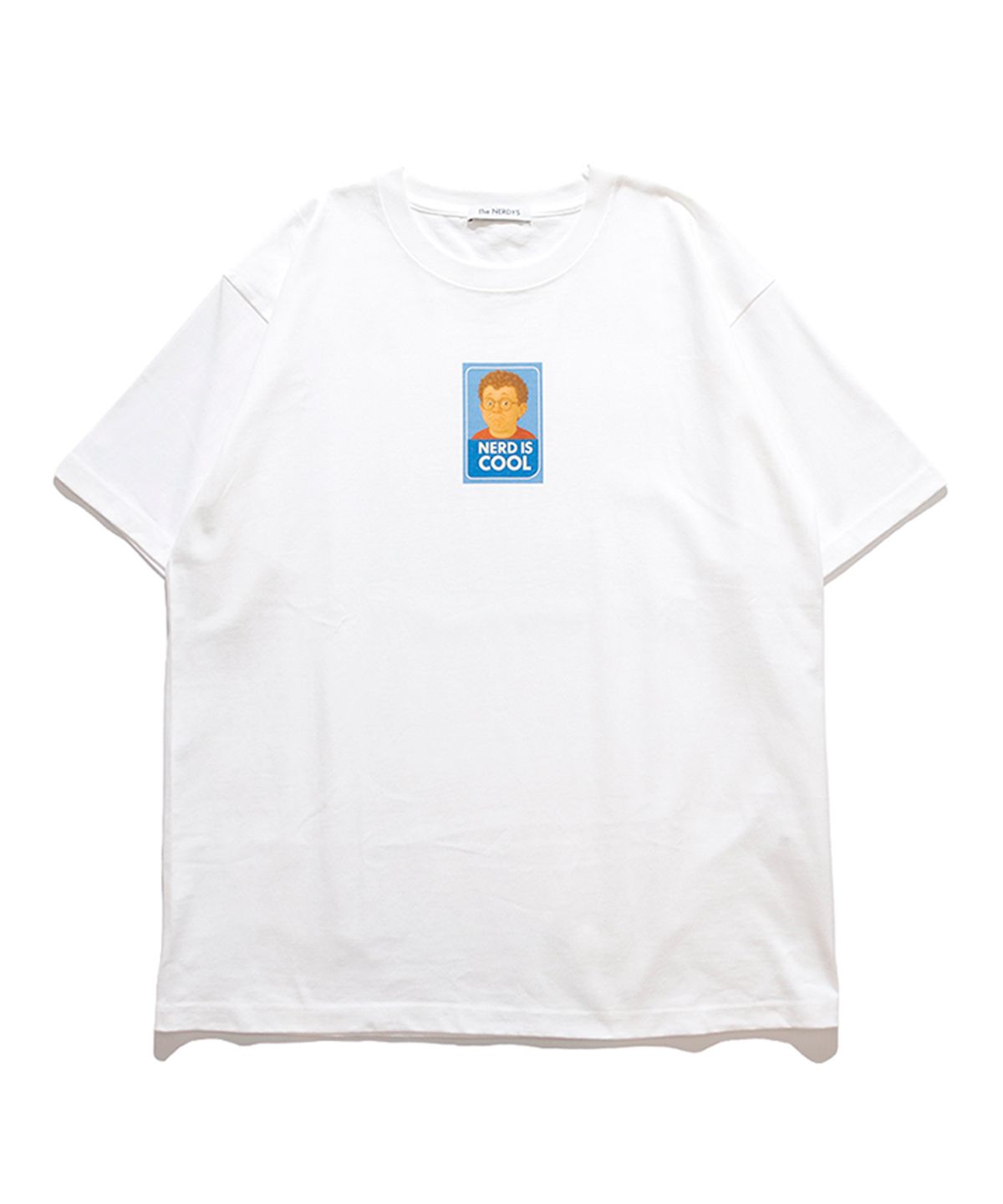 더 너디즈(THE NERDYS) 너드 이즈 쿨 반소매 티셔츠 - 화이트 / NSTSCS02WHITE