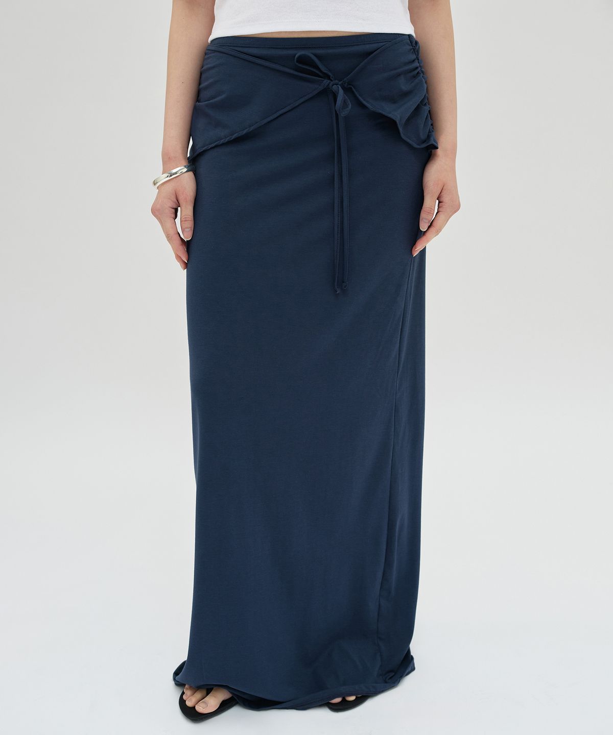스웨이드(SUADE) SHIRRING LONG SKIRT [NAVY]