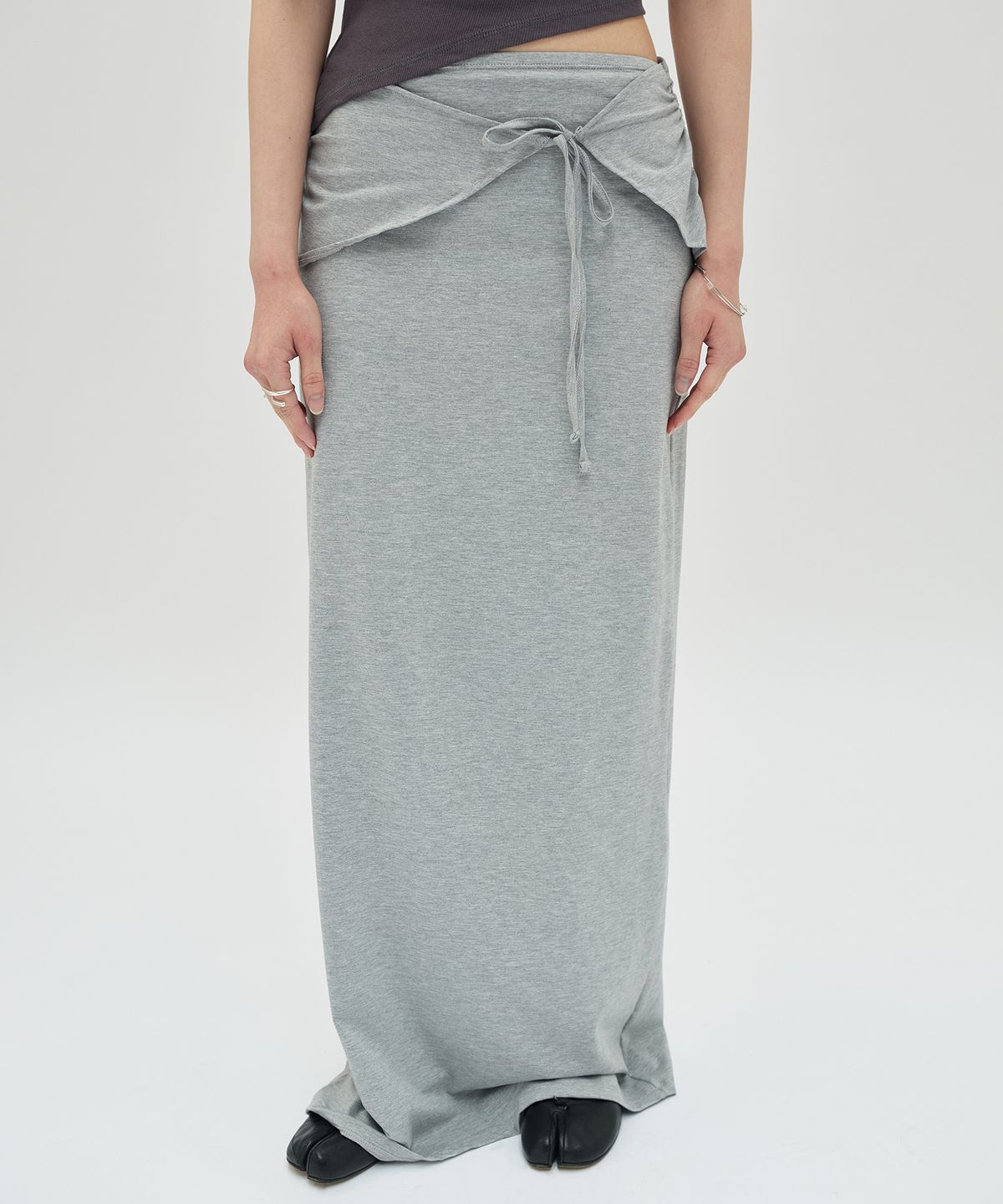 스웨이드(SUADE) SHIRRING LONG SKIRT [GRAY]
