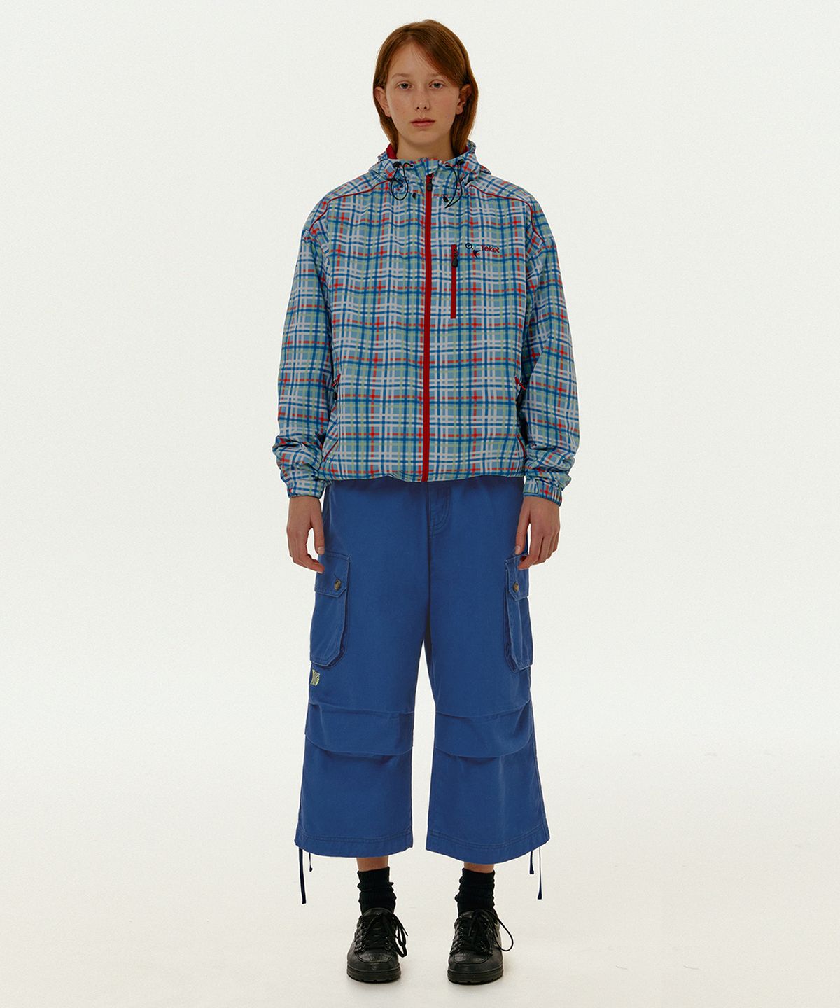 테켓(TEKET) Convex Three-Quarter Parachute Pants Blue