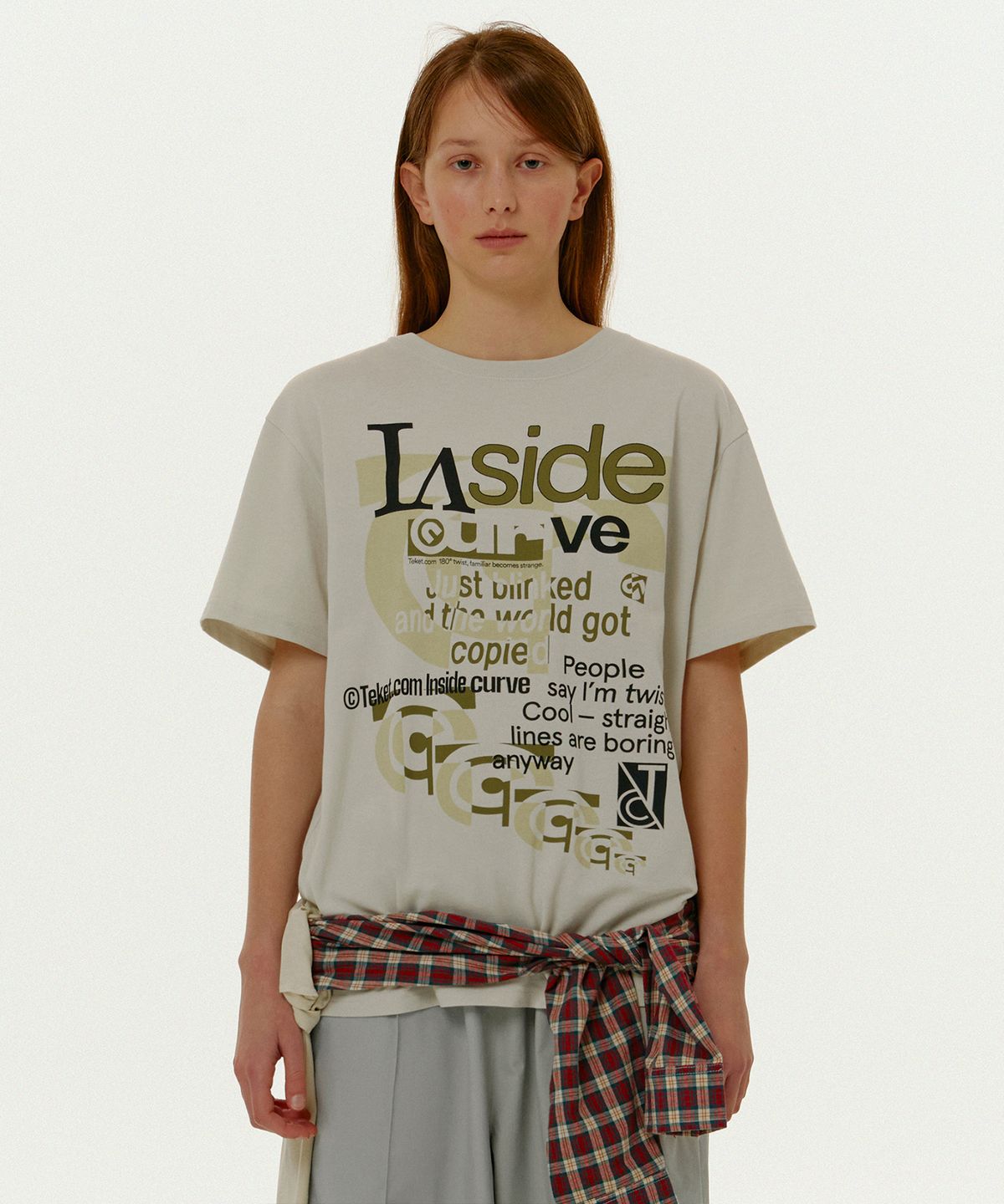 테켓(TEKET) Inside Curve Tee Beige