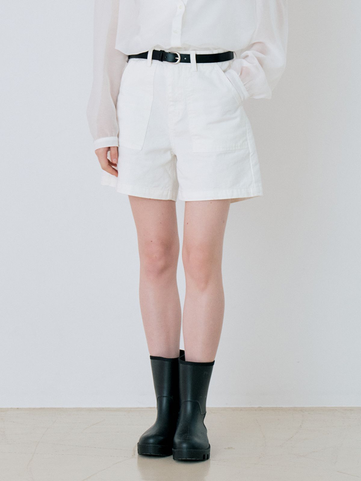 르세지엠(LESEIZEME) Basic Cotton Work Half Pants - Ivory