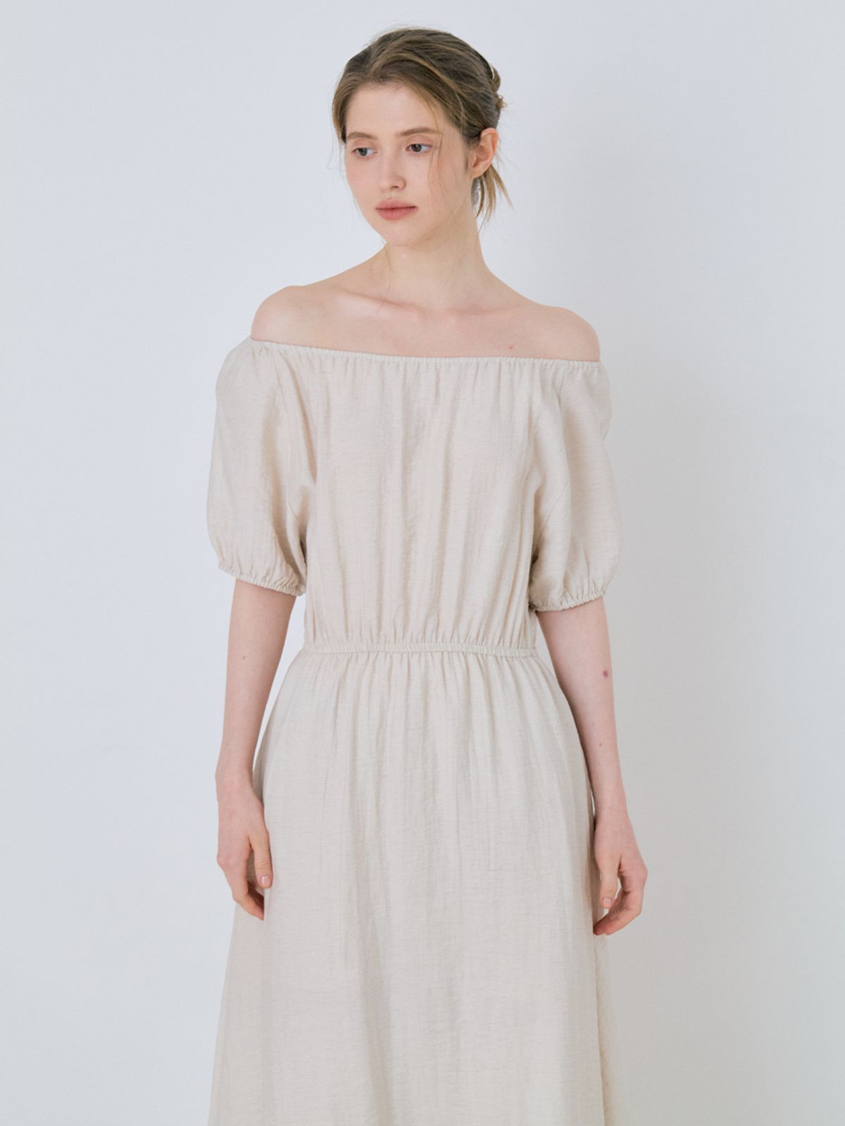 르세지엠(LESEIZEME) Linen Off-Shoulder Banding Long Dress - Beige