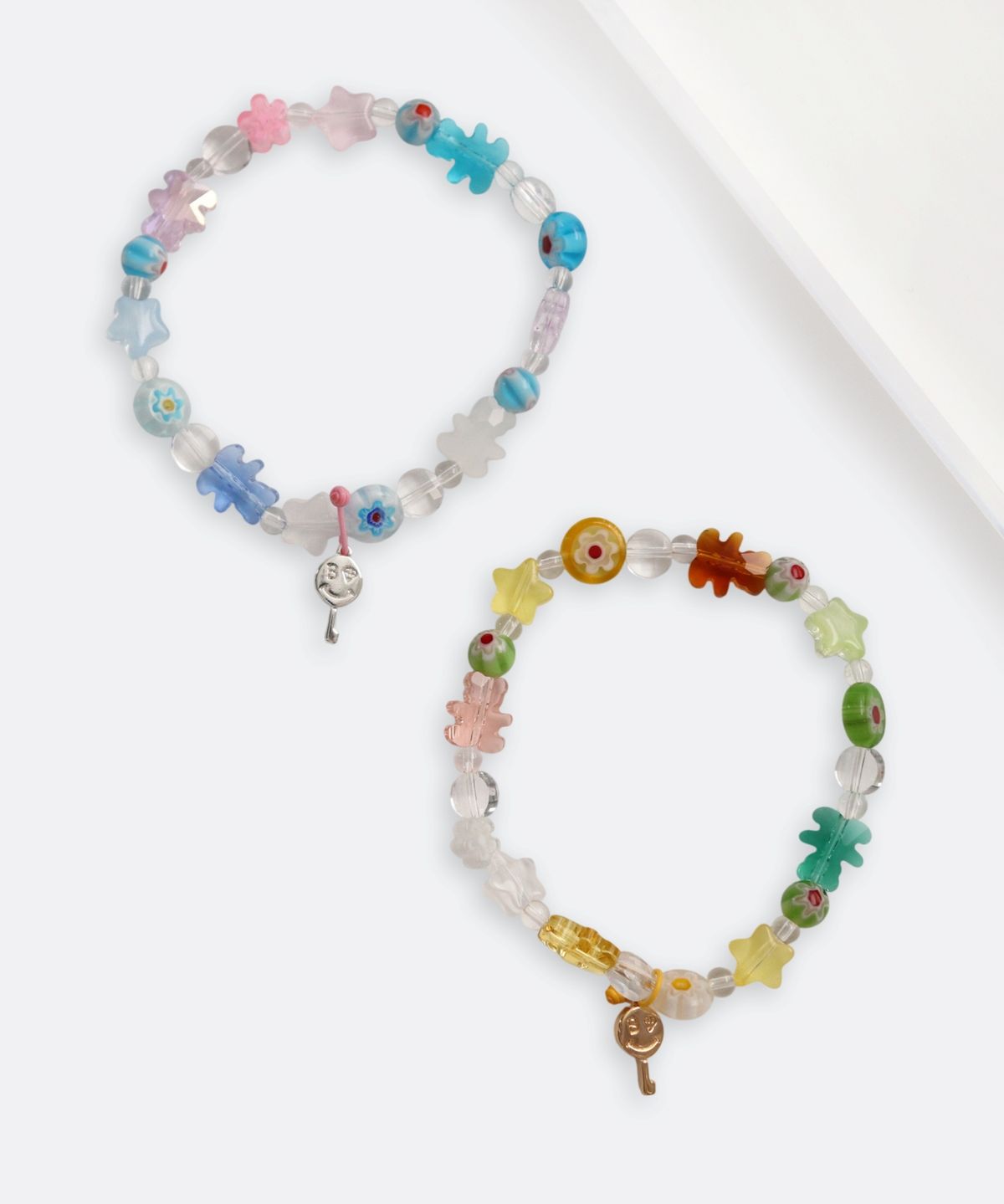 봉보(BONBEAU) Little joy motive mix Bracelet 컬러 글라스 꽃 별 곰돌이 모티브 믹스 비즈 팔찌