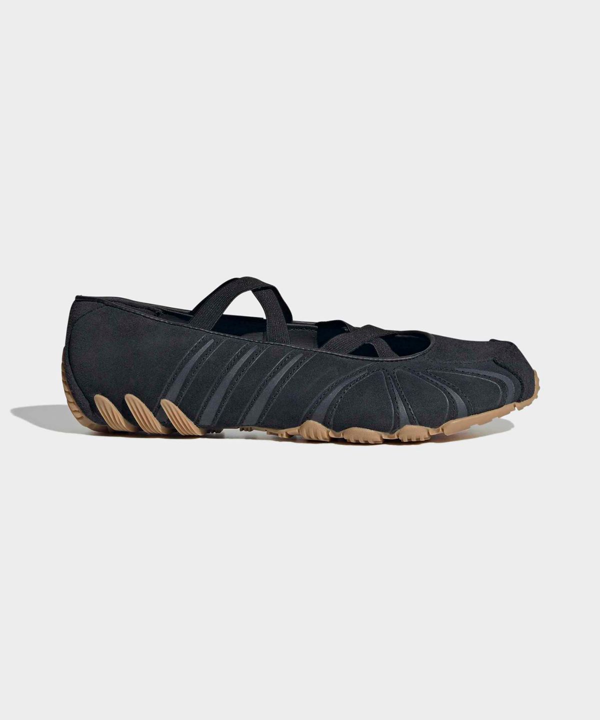 아디다스(ADIDAS) 고스트 스프린트 발레 - 블랙 / KI7740
