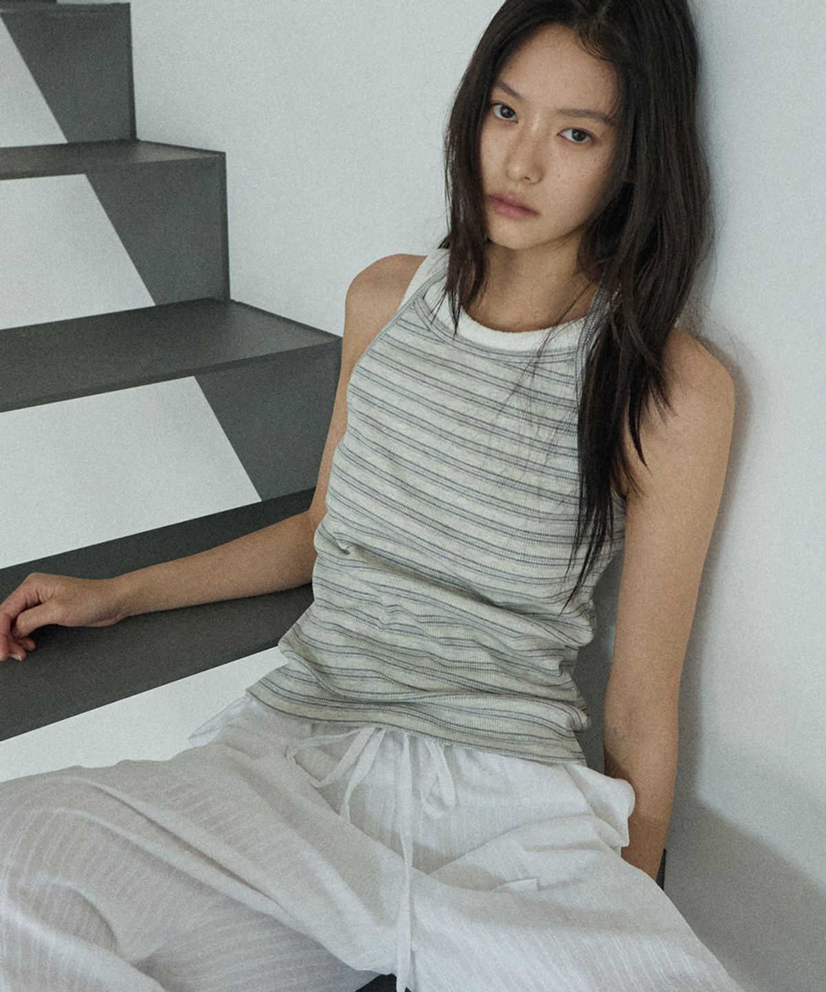 렌세(RENSE) Ribbed Stripe Halter Top Melange Gray