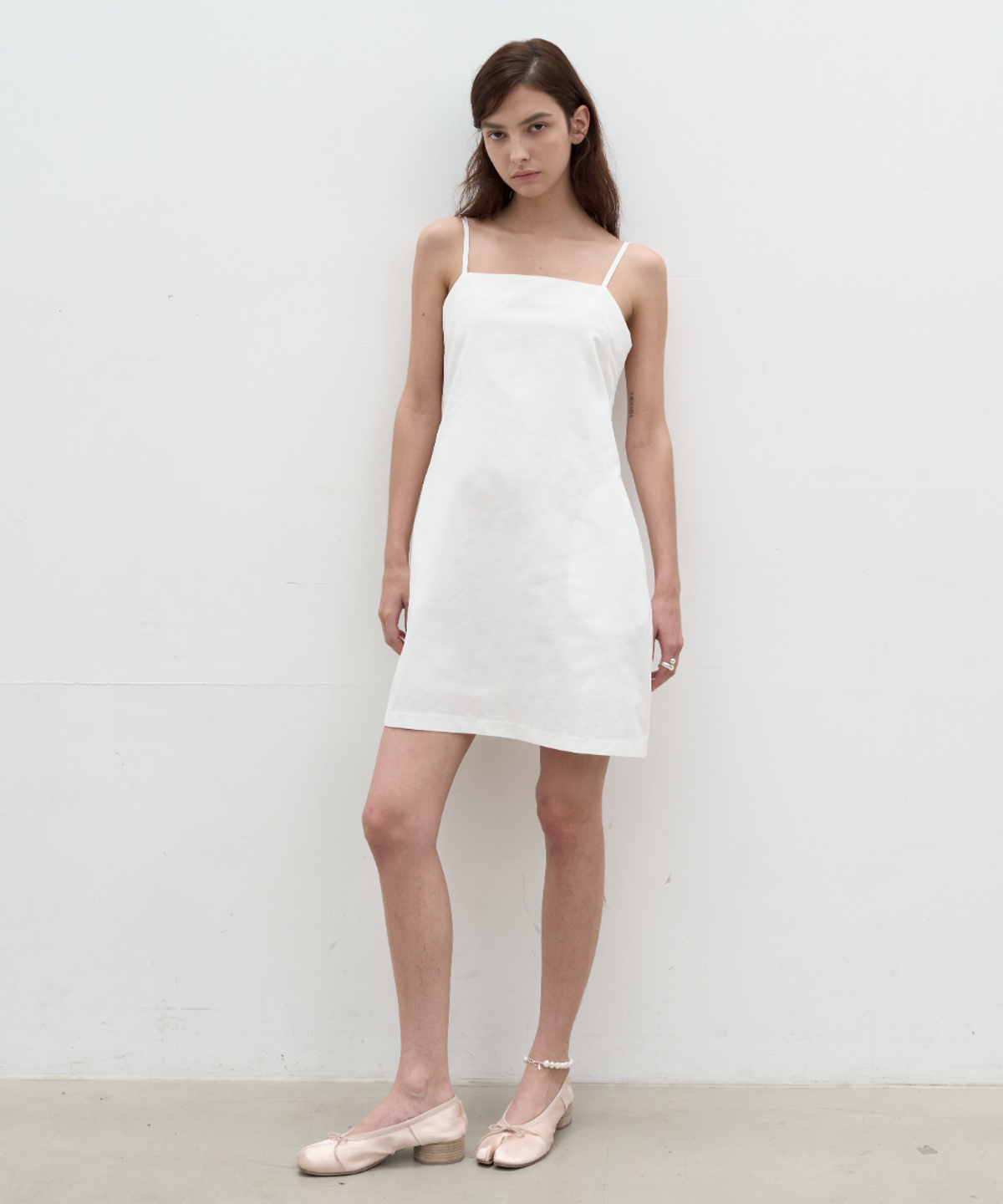 서란(SEORAN) Linen Blend Midi Dress_White