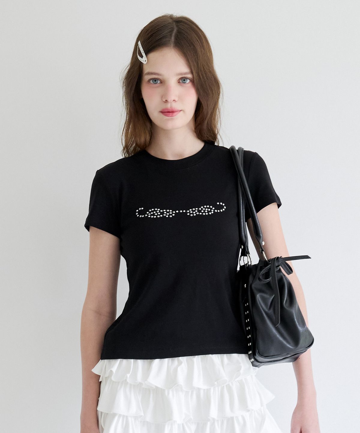 알키알카(ALKI ALKA) Wing Studded T-Shirt (Black)