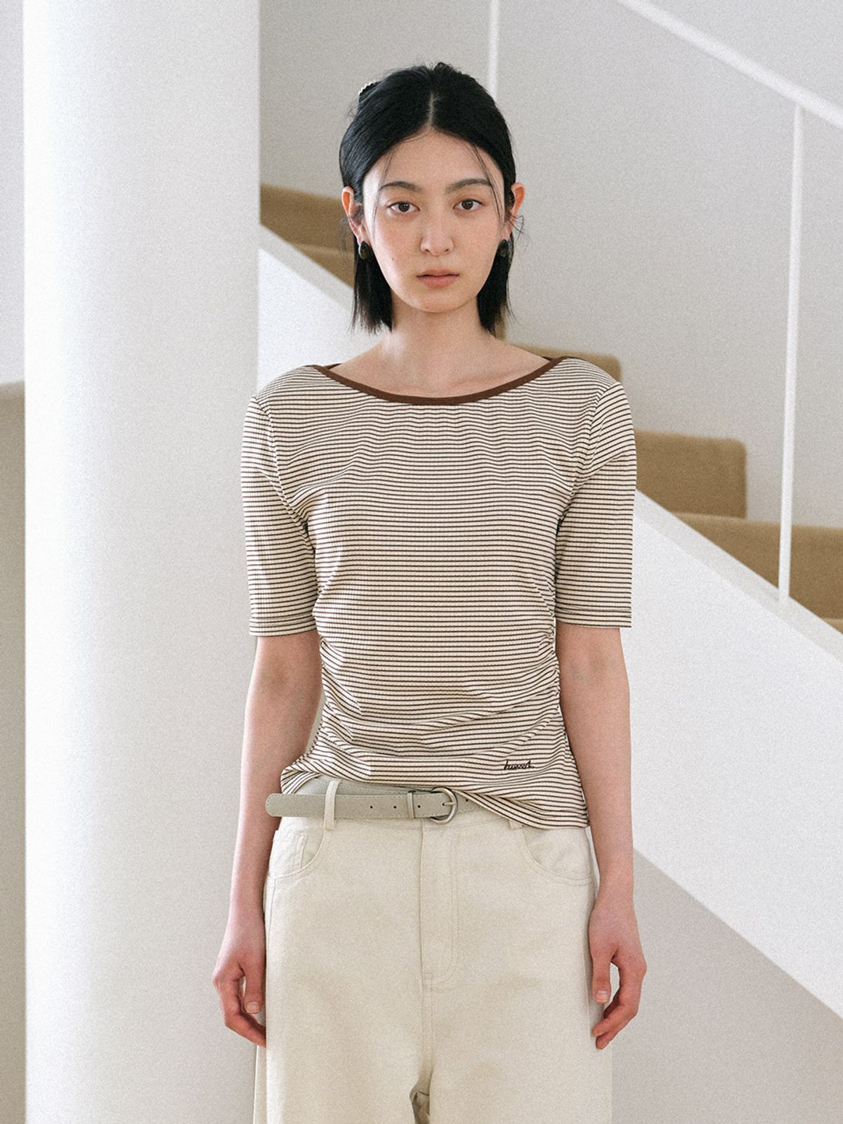 헌치(HUNCH) Stripe Boat Neck Shirred T-Shirt (2color)
