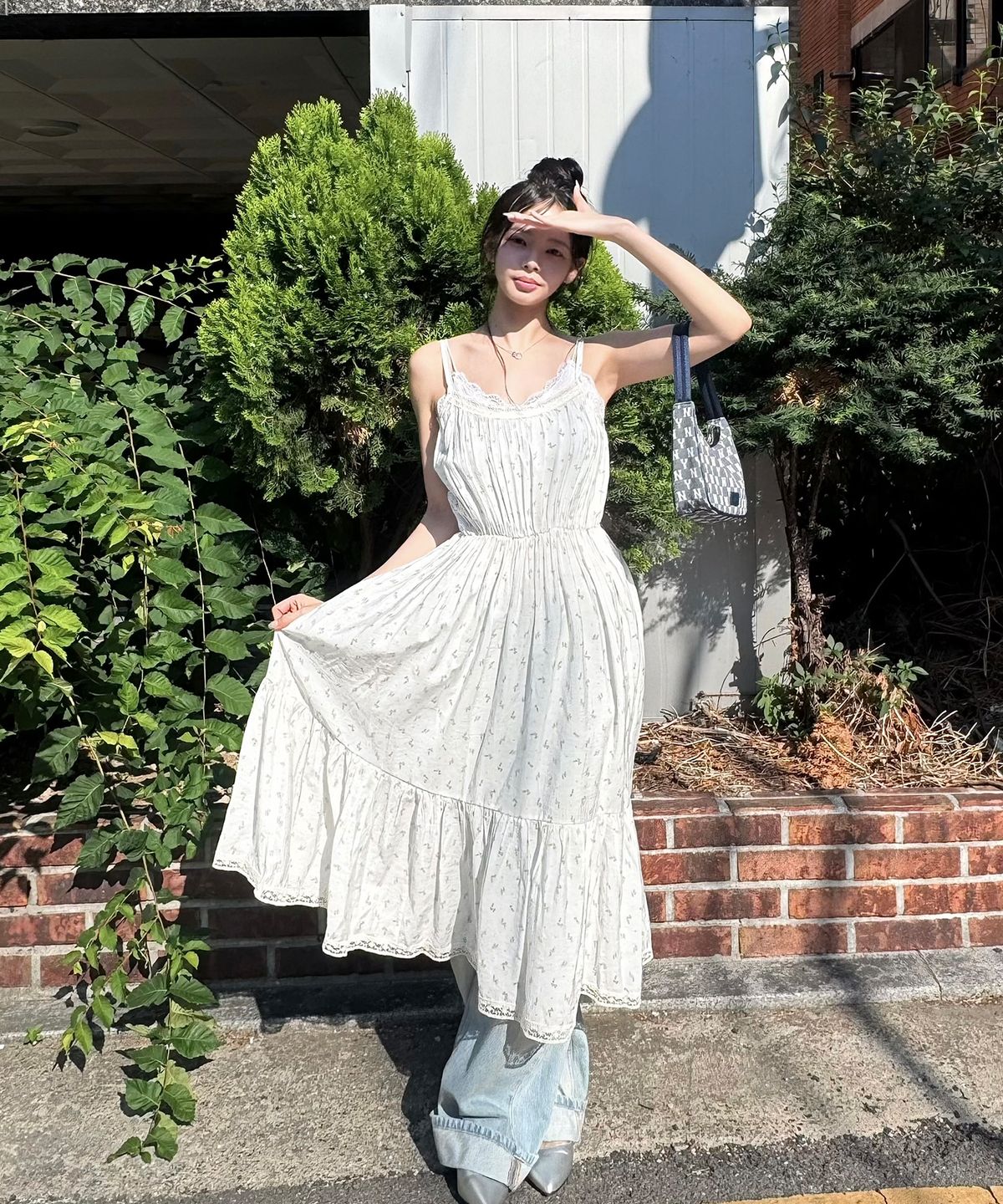 위오이(WIOE) Boho Floral Cami Tiered Dress_Ivory