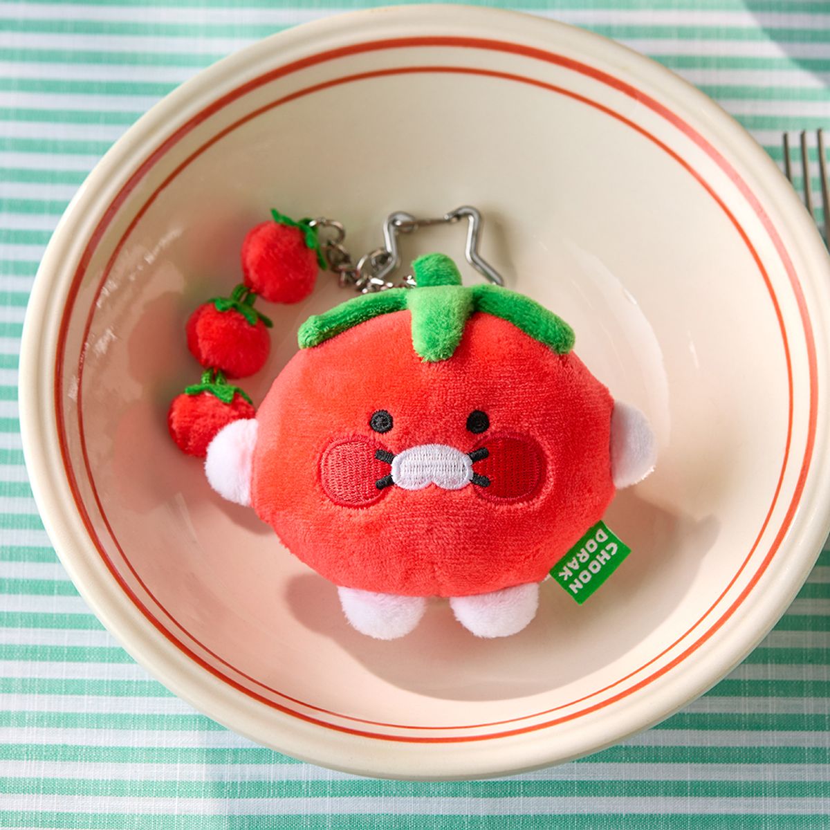 카카오프렌즈(KAKAO FRIENDS) 춘도락 토마토 키링인형_춘식이