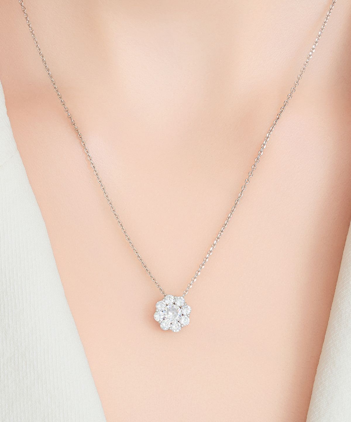 가이거주얼리(GEIGERJEWELRY) 루미에르 플뢰르 목걸이 GISVNN046