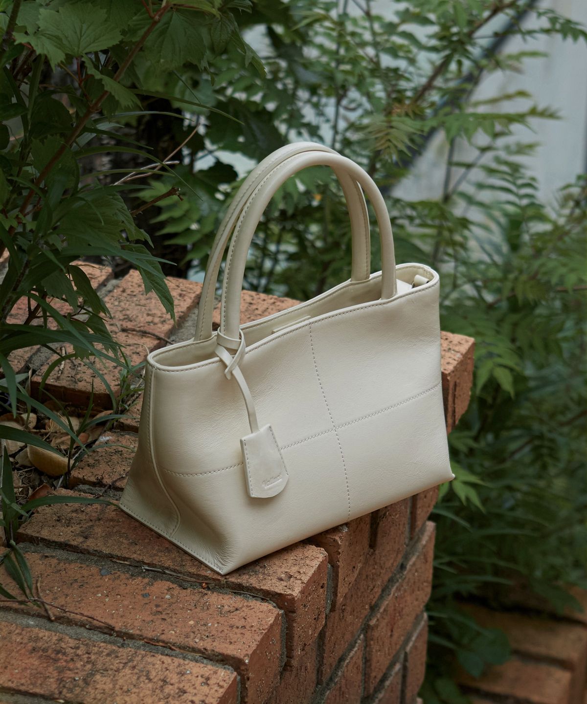 벨류엣(VALLUAT) Anto Bag_Ivory