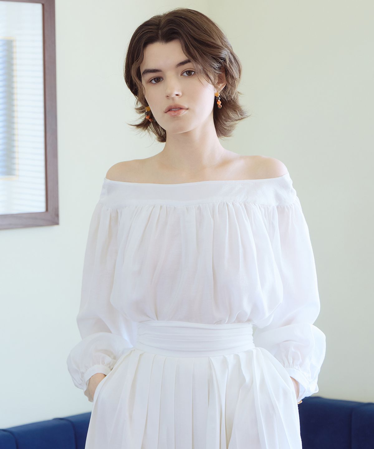 아이스가든에이오공팔(ICE GARDEN A.508) Sabrina Neck Blouse