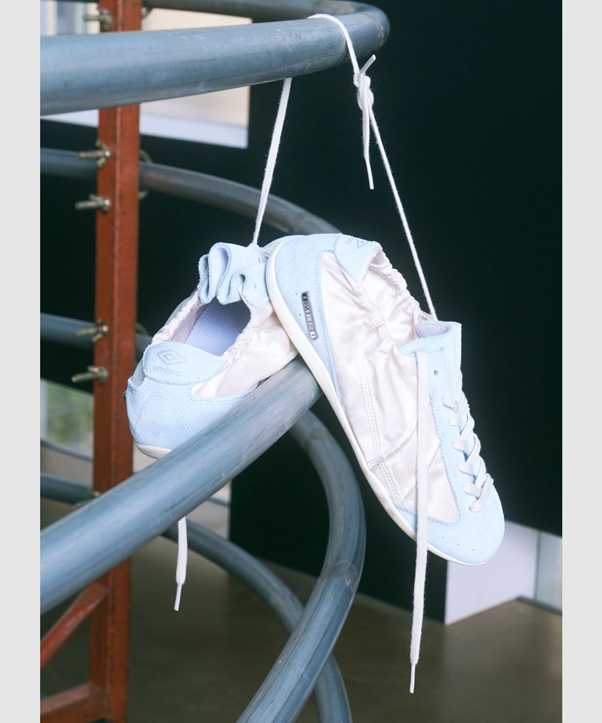 엄브로(UMBRO) BELLE MUSE (벨뮤즈) 스카이블루 UR222CCU50