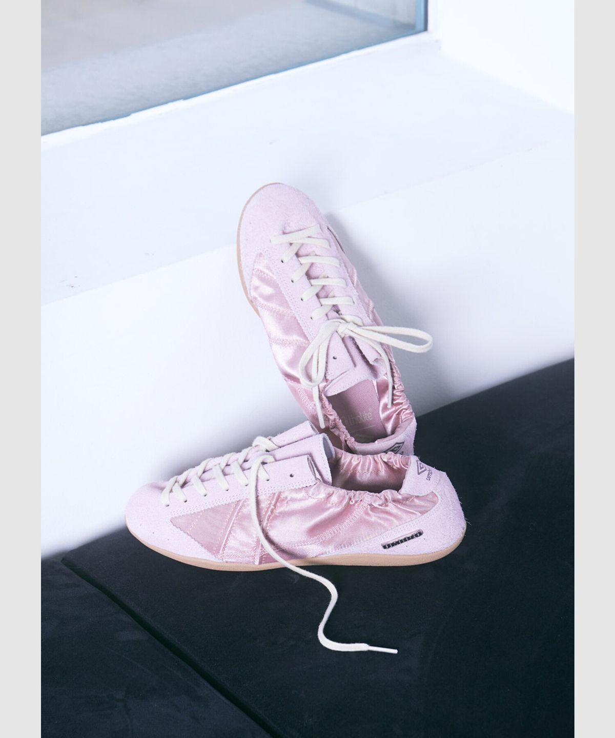 엄브로(UMBRO) BELLE MUSE (벨뮤즈) 핑크 UR222CCU50
