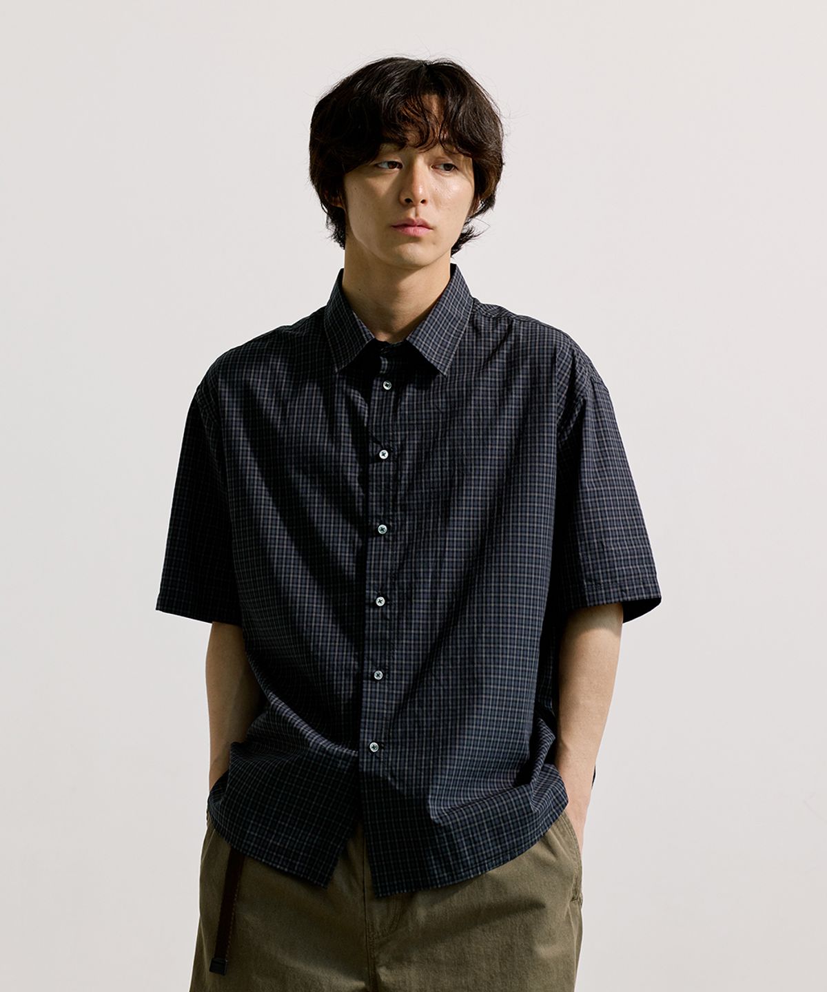 유니온블루(UNION BLUE) SEMI CROP CHECK HALF SHIRT [DEEP NAVY]