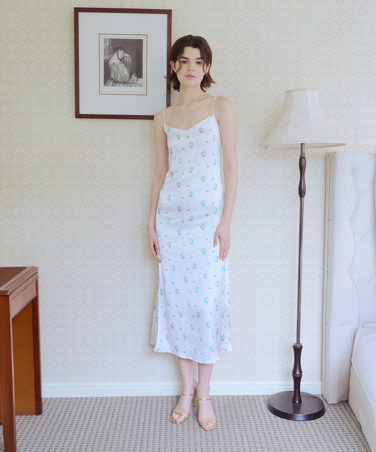 아이스가든에이오공팔(ICE GARDEN A.508) White Rose Print Dress