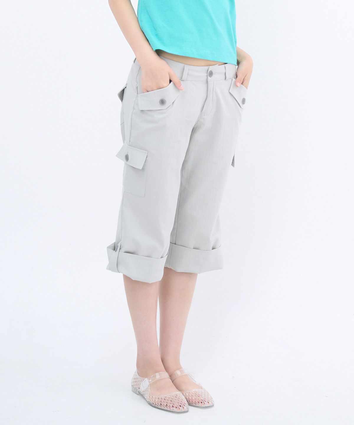 잇자바이브(ITZAVIBE) STRAP POINT CAPRI PANTS - LIGHT GRAY