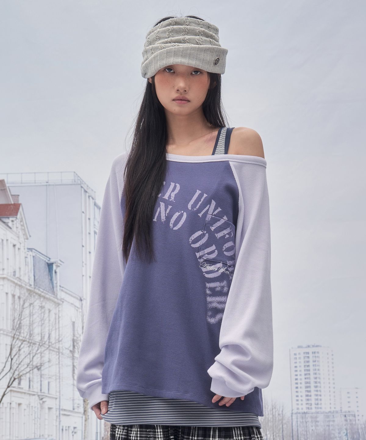 솜속(SOMSOC) MILLI ARTWORK RAGLAN TOP_LAVENDER