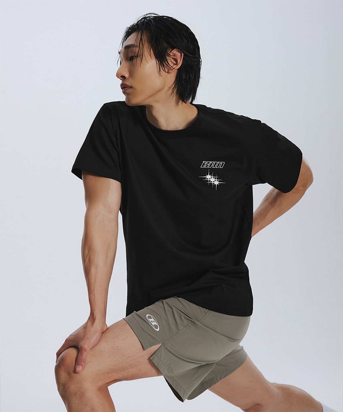 본투윈(BORN TO WIN) BRN RUNNERS CLUB T-SHIRTS [BLACK]