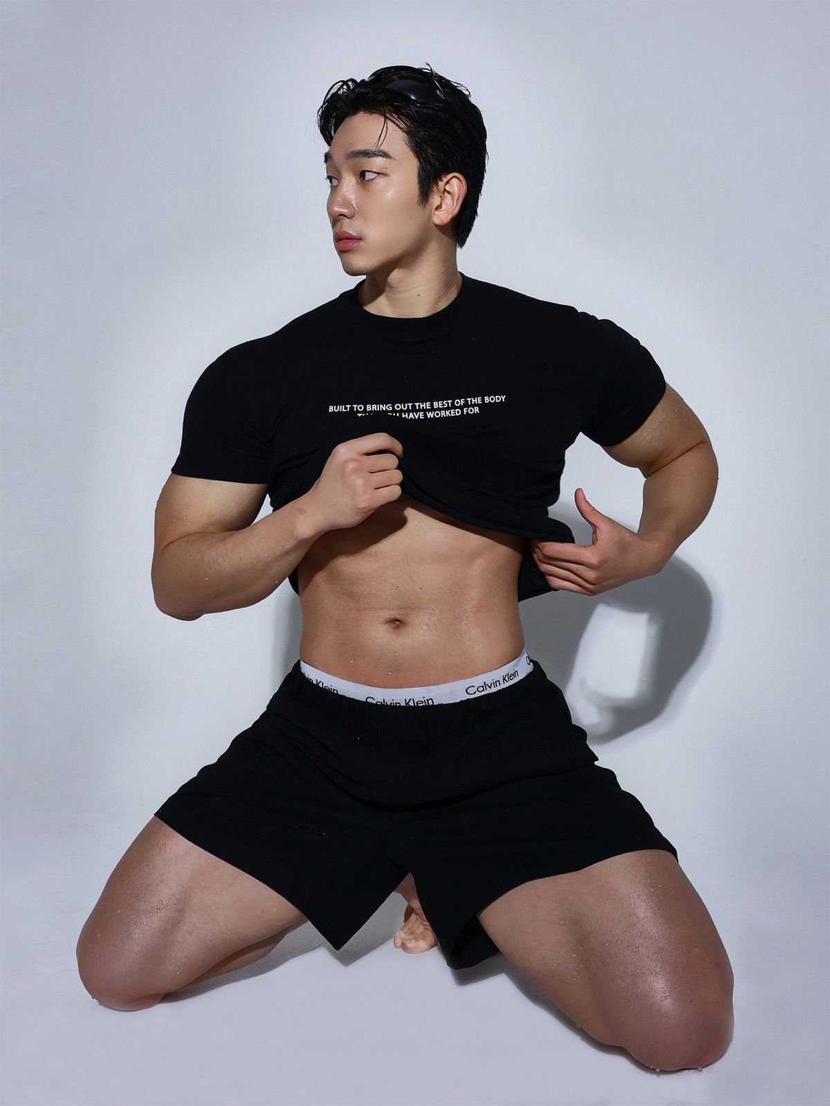 핸틀(HENTLE) 스트레치 웨이스트 우븐 숏팬츠