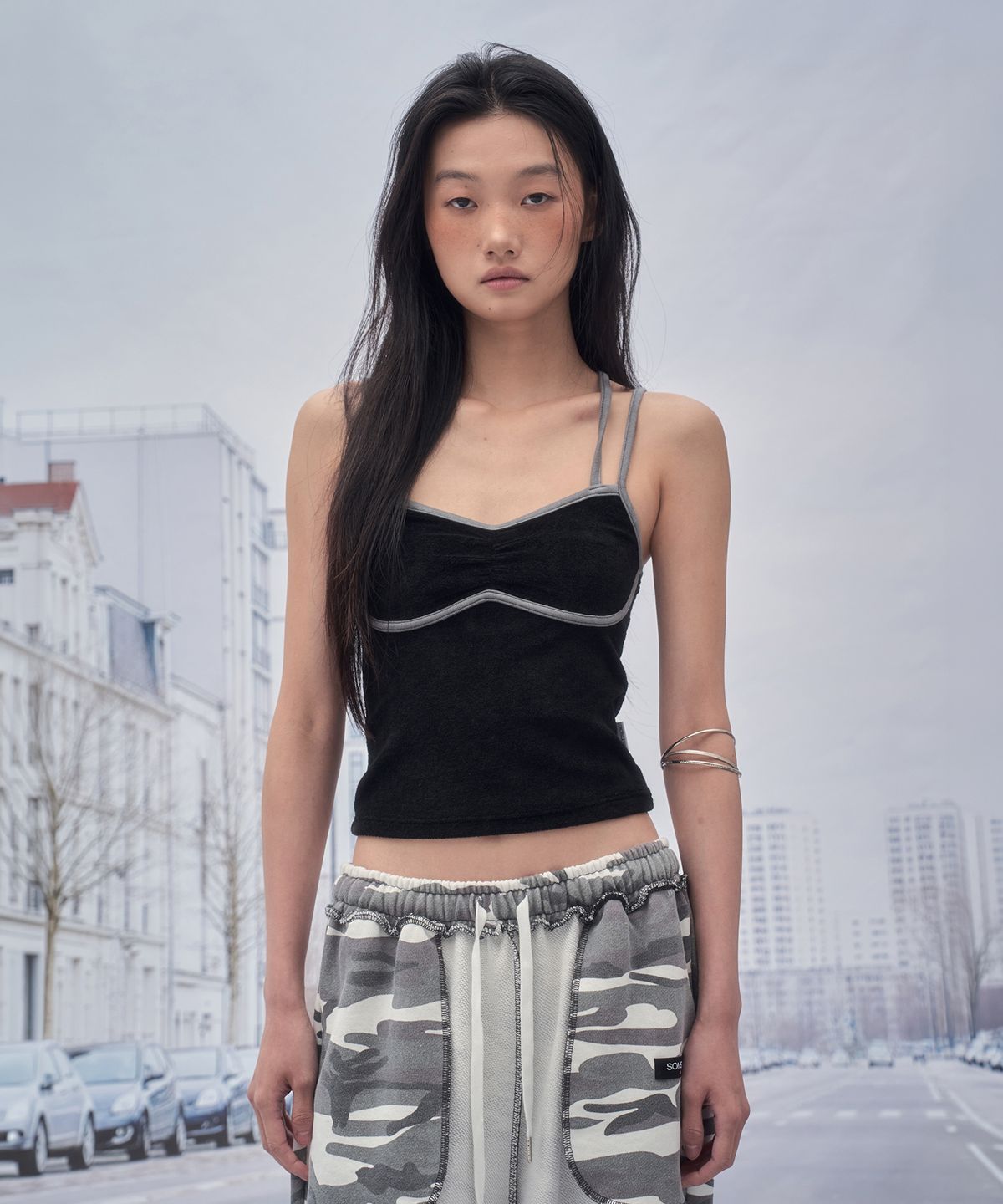 솜속(SOMSOC) DELL TERRY SLEEVELESS TOP_BLACK