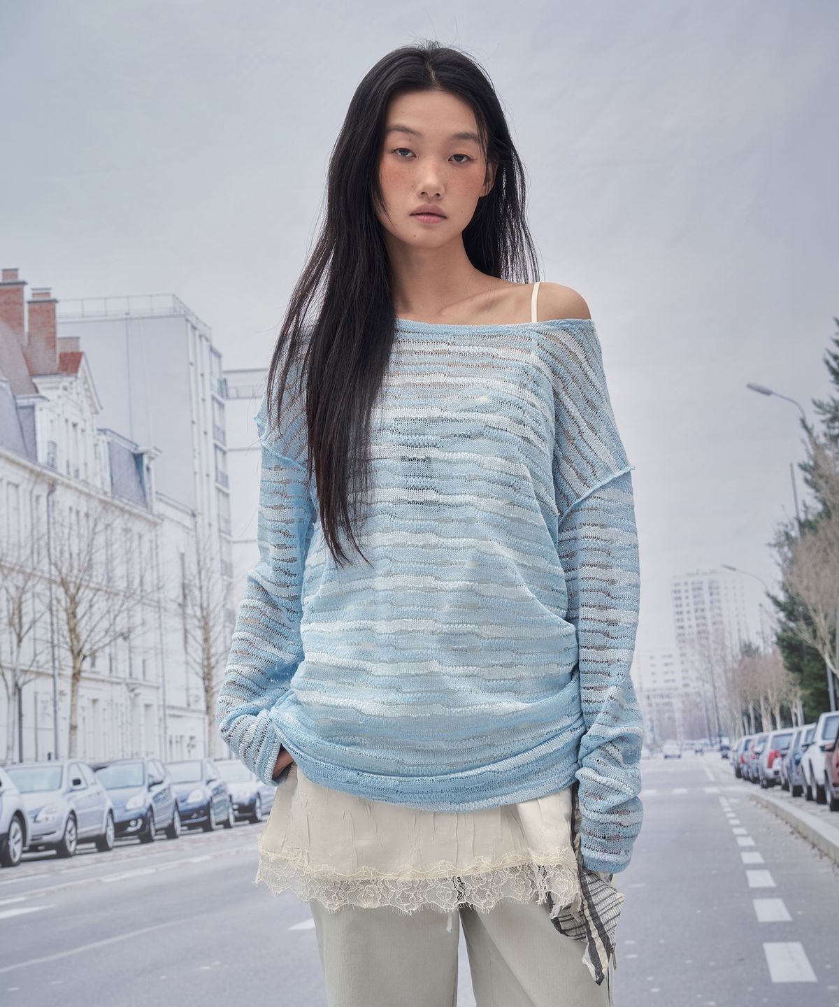 솜속(SOMSOC) ALLIE LACE KNITTED TOP_SKY BLUE