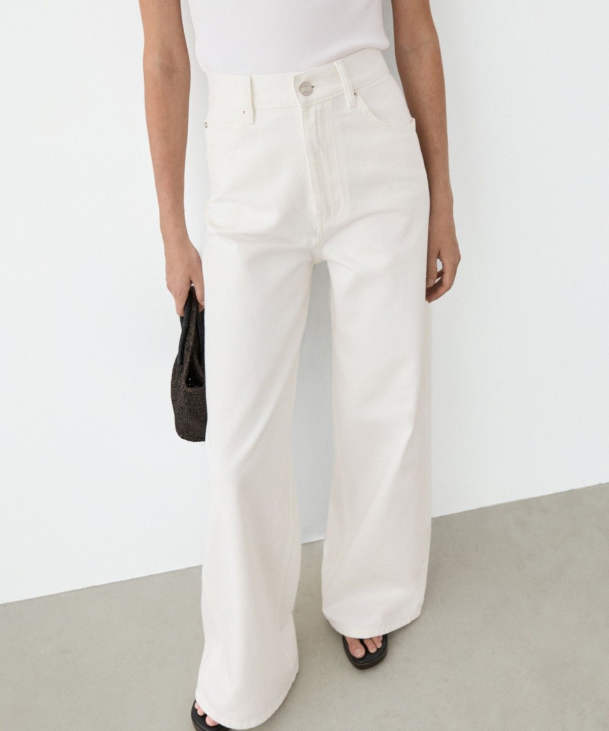 마시모두띠(MASSIMO DUTTI) 하이라이즈 와이드 레그 진