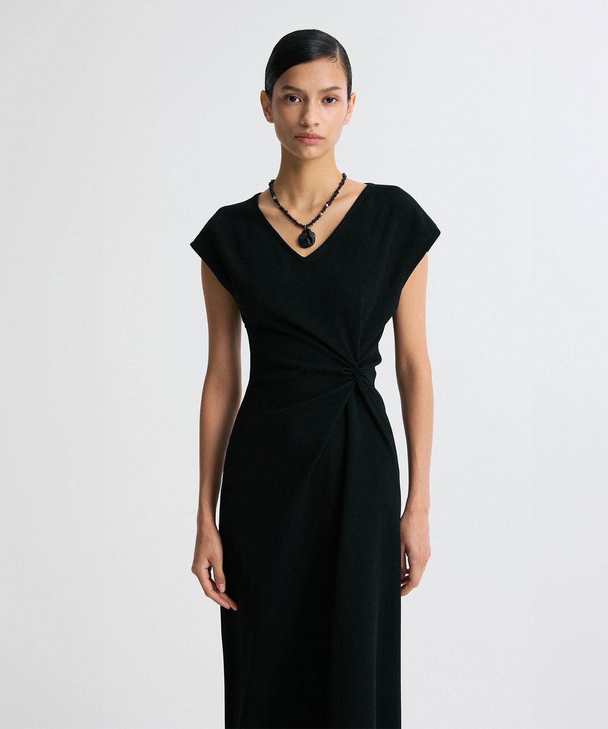 리이(RE RHEE) TWISTED WAIST ASYMMETRIC HEM DRESS