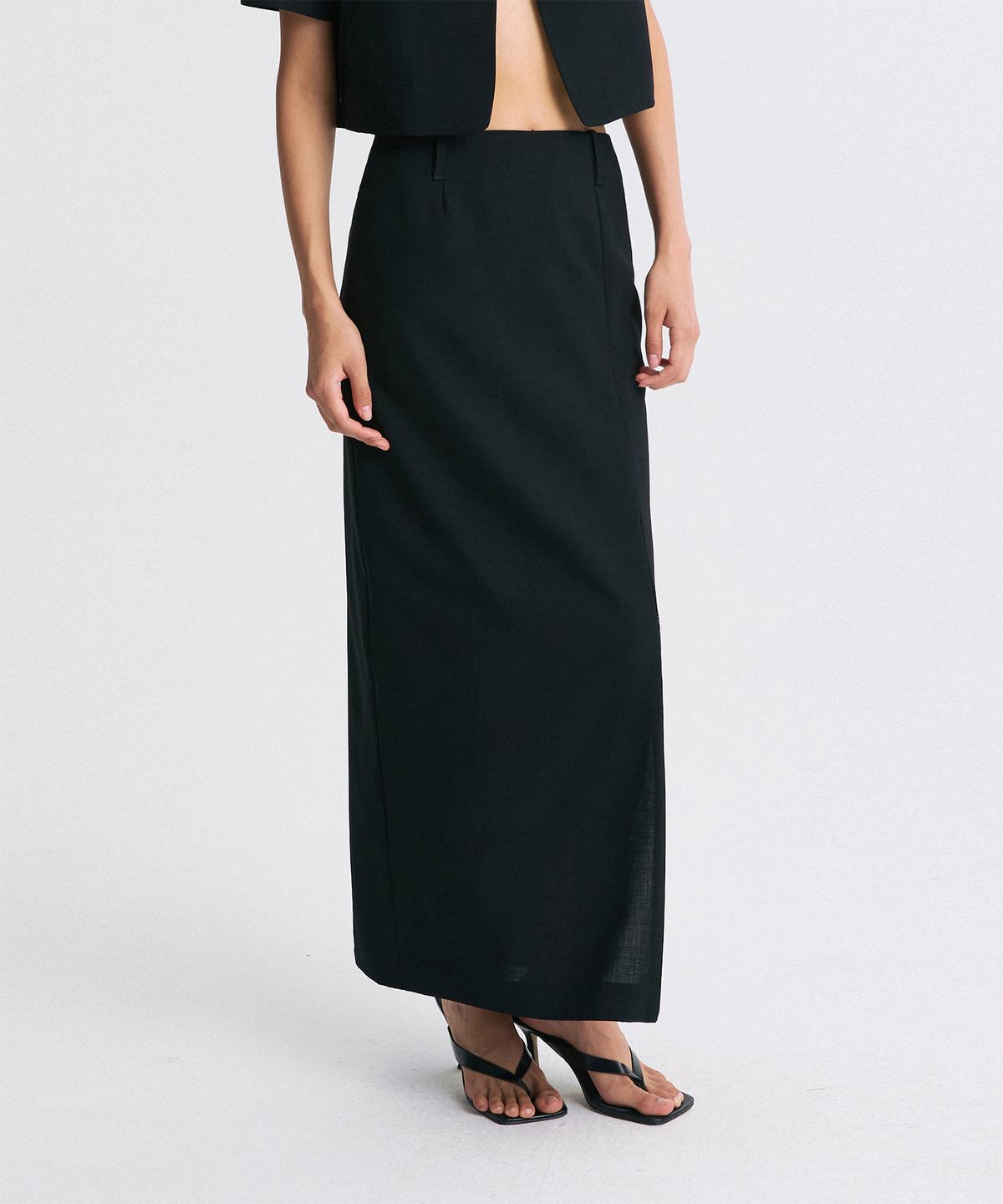 리이(RE RHEE) ZIP-HEM MAXI SKIRT