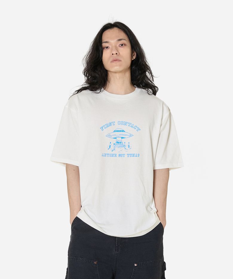 First Contact - Oversized T-Shirt White