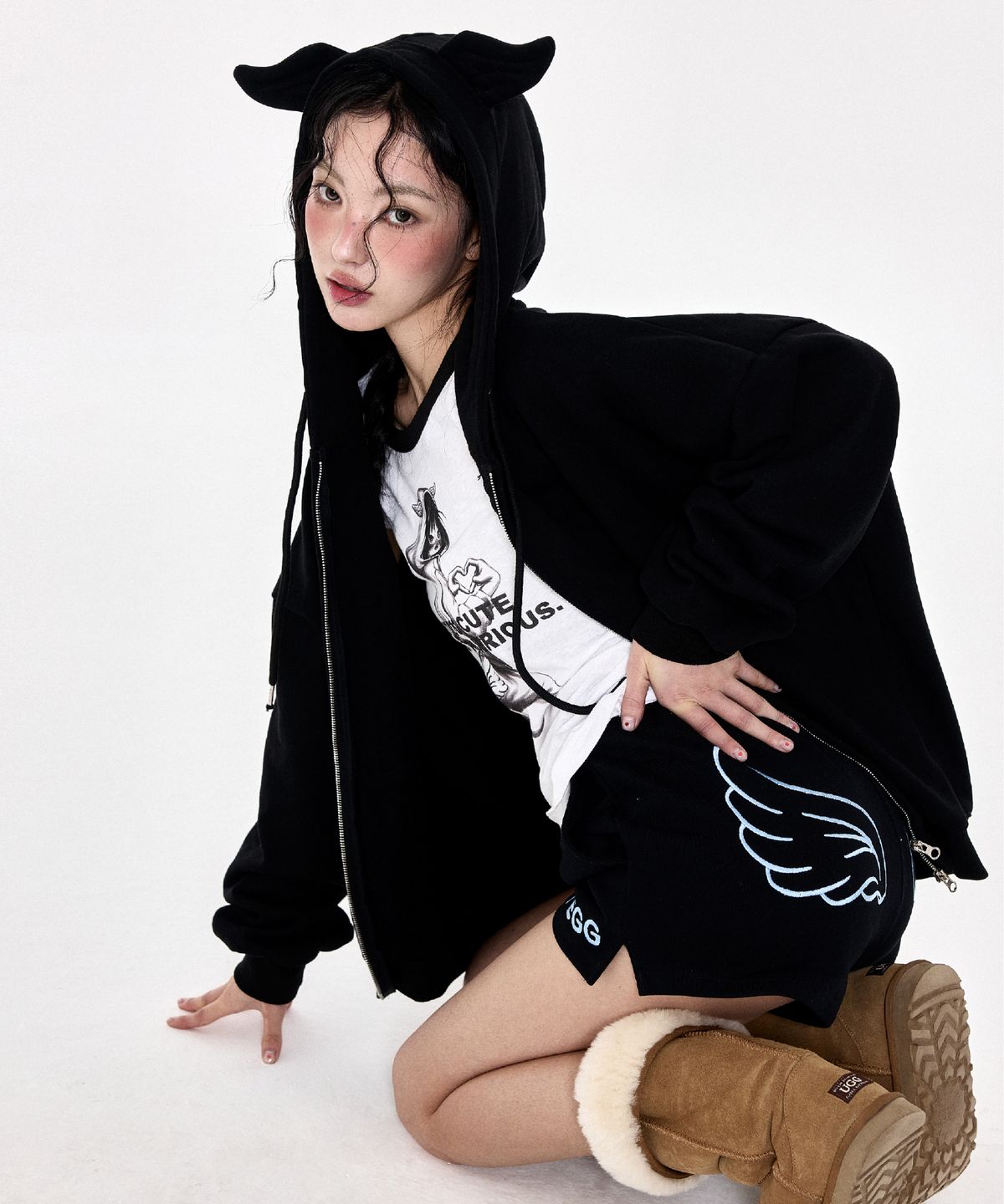 예그(YEGG) 윙 숏츠 블랙
